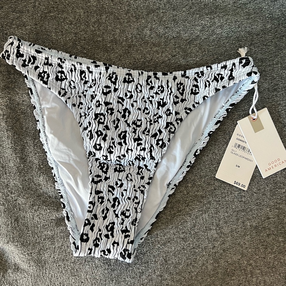 NWT Good American Always Fits Bikini Bottom